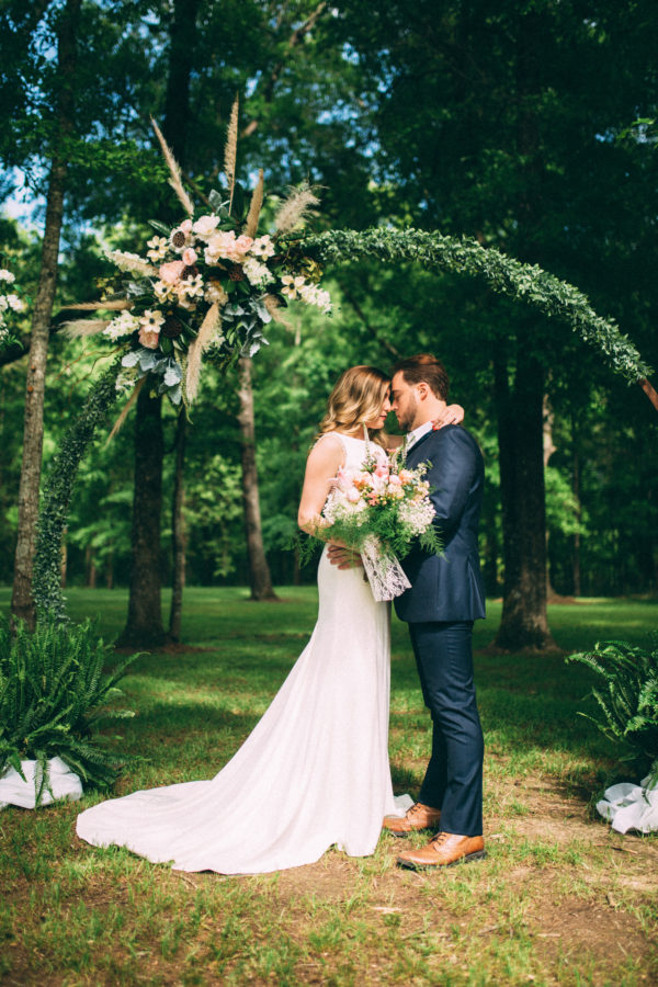 Rustic chic styled shoot - I DO Y'ALL