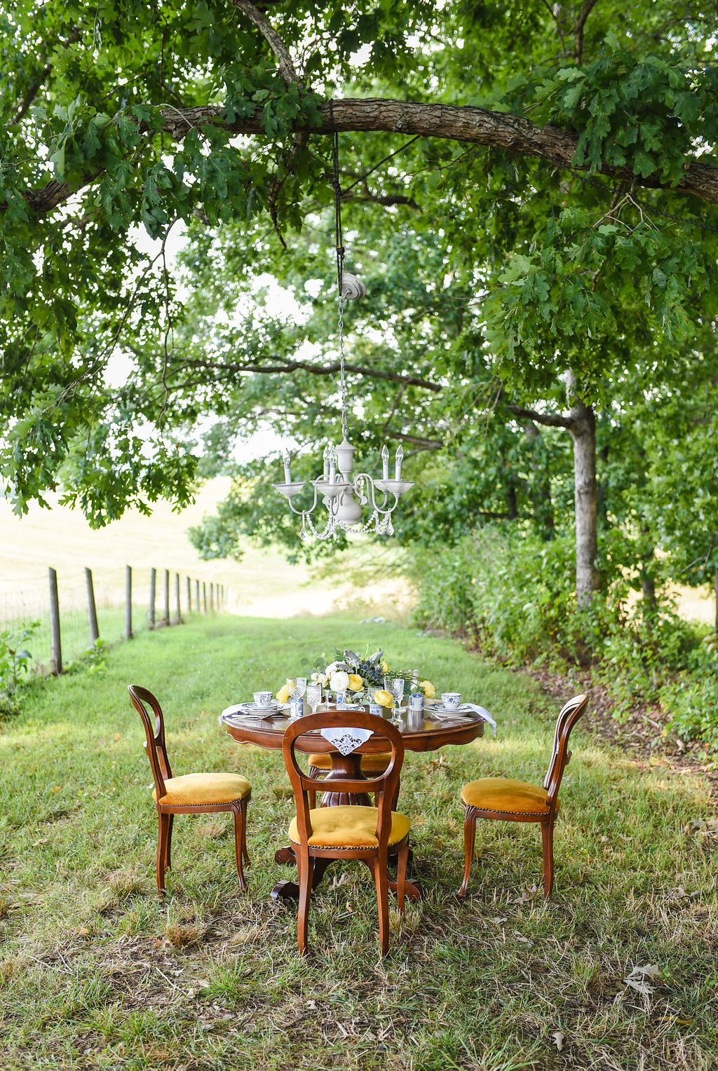 Modern victorian styled shoot - I DO Y'ALL